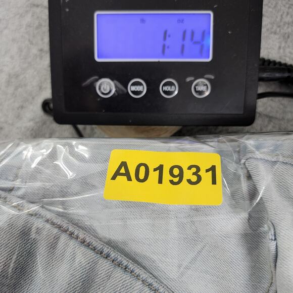 True Religion Jacket Men Denim Jacket M Blue Light Wash Jimmy Trucker Streetwear - Picture 13 of 13